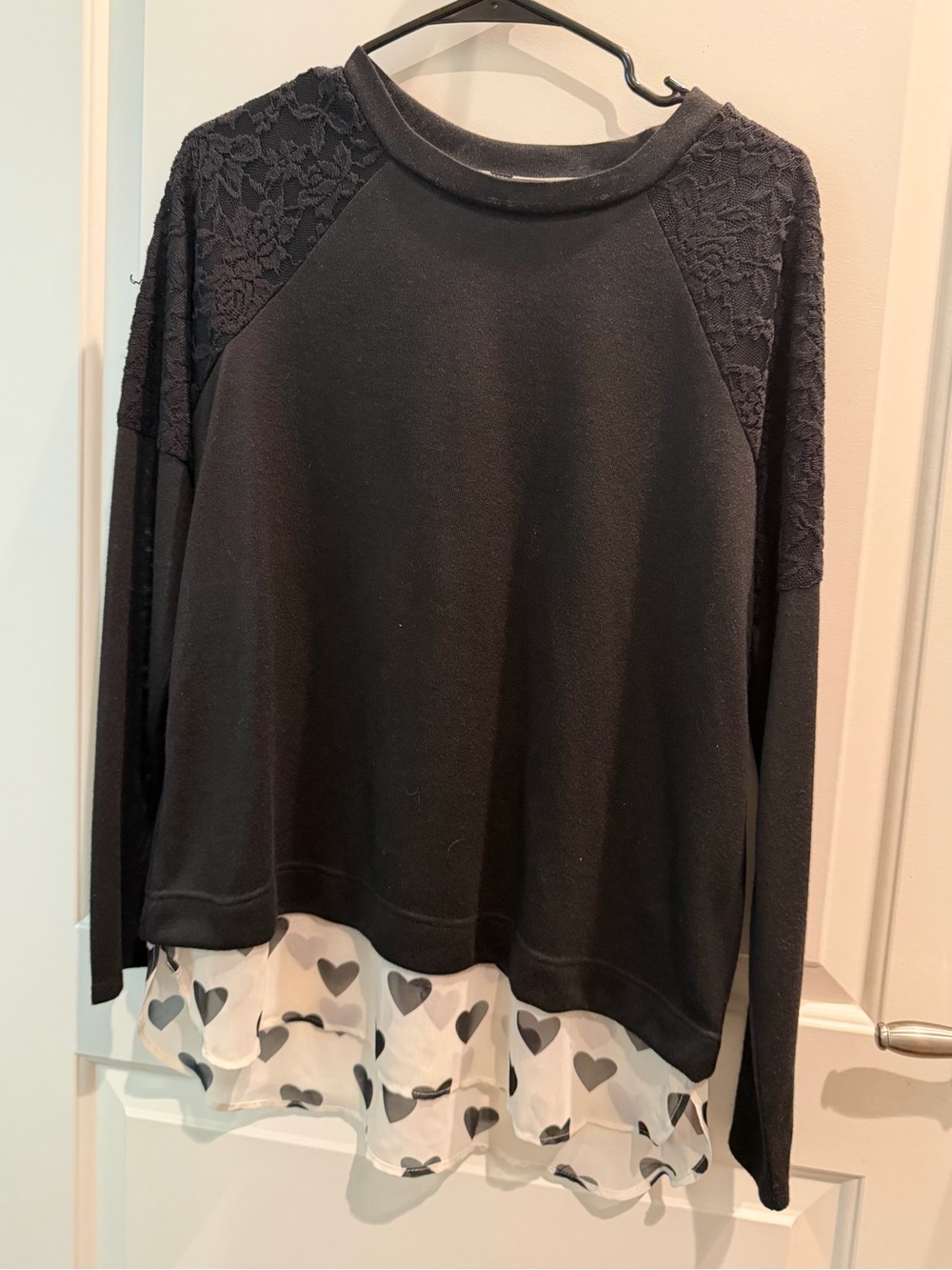 Signature Studio Black Lace-Shoulder Pullover with Heart-Print Hem